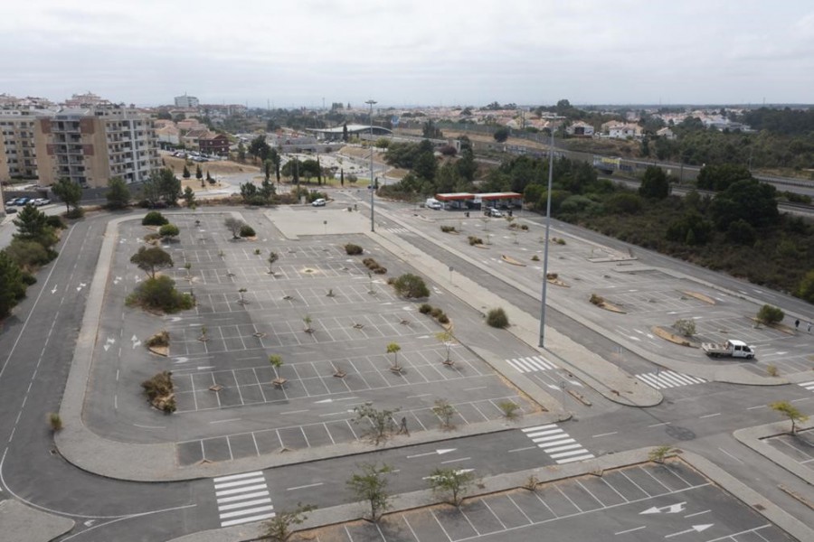 Estacionamento da Fertagus dos Foros da Amora Câmara Municipal do Seixal decide utilização gratuita de 800 lugares