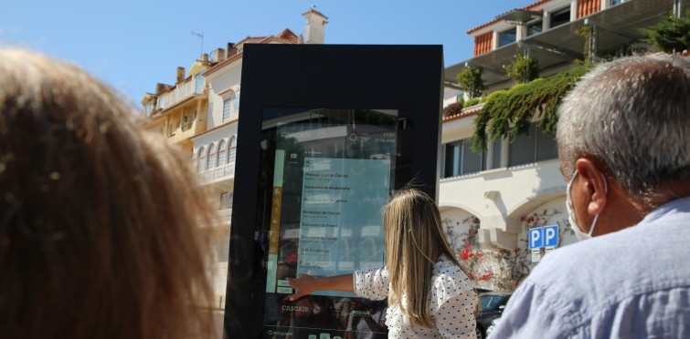Painéis de alerta de tsunami inaugurados em Cascais Reconhecimento da suscetibilidade do território da AML aos efeitos de fenómenos naturais