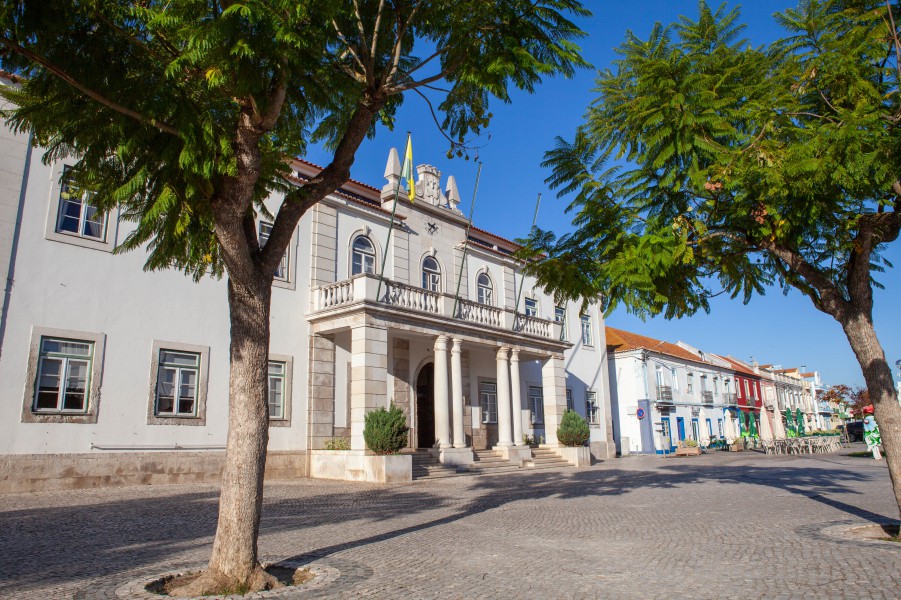 No Salão Nobre da Câmara Municipal da Moita Reunião pública da Câmara no dia 23 de março