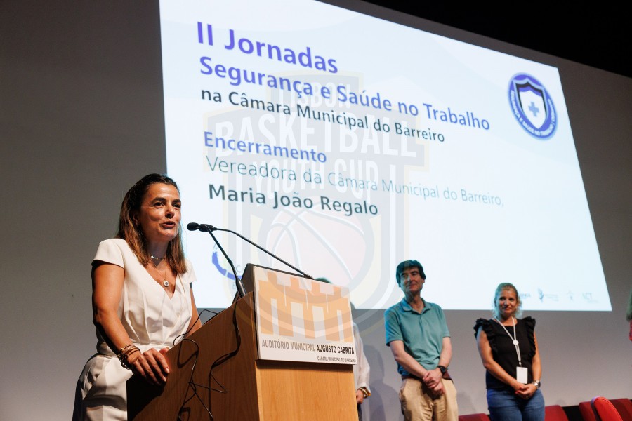 BARREIRO - Vereadora Maria João Regalo, responsável pela área dos Recursos Humanos As questões da segurança e saúde no trabalho devem ser valorizadas