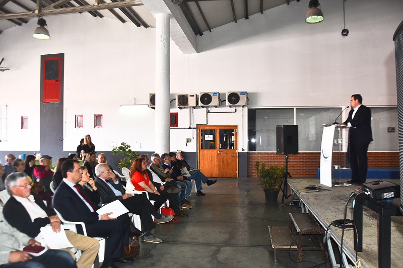Sessão Comemorativa do Movimento Associativo do Barreiro Entrega das Medalhas de Bons Serviços e Dedicação . Homenagem a Dirigentes Associativos Voluntários