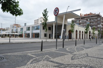 Barreiro - Encerramento dos Mercados Municipais nos feriados do ano 2017