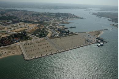 Parque de estacionamento do Terminal Fluvial do Seixal Autarquia aprova tomada de posição pela gratuitidade