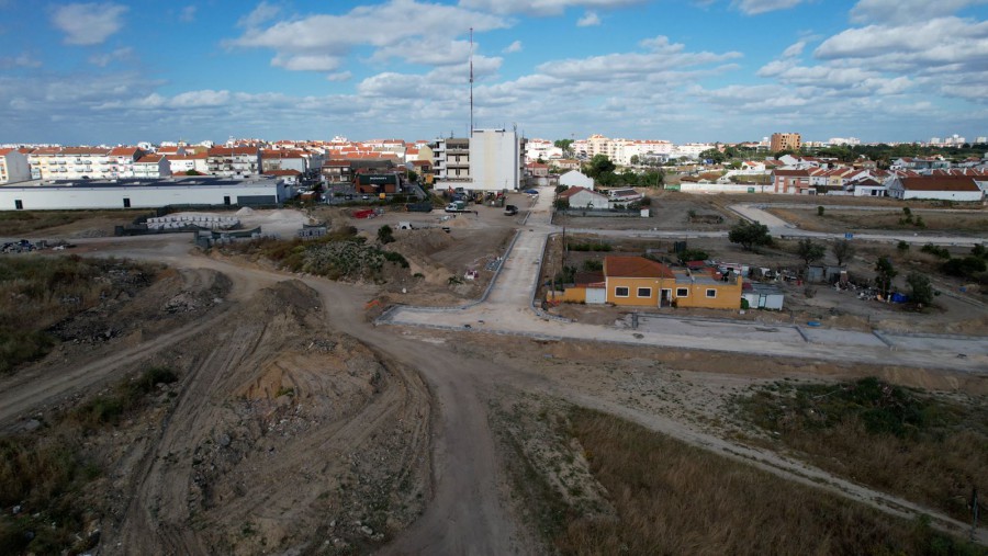 BARREIRO - Construção da Unidade de Saúde CUF Arrancou a obra que tem uma duração prevista de 12 meses.