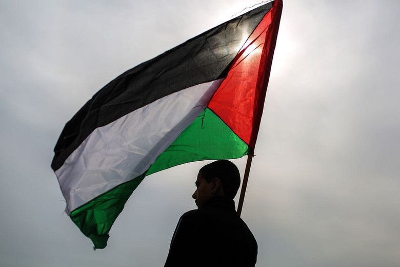 Hastear da Bandeira da Palestina no Seixal «O Seixal está solidário com o povo palestino e com a sua luta pela soberania e pela paz»