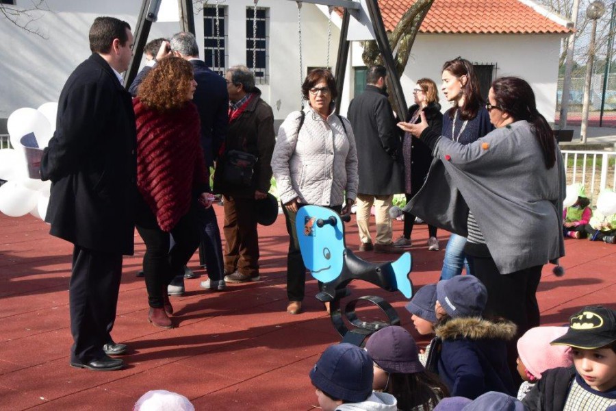 Barreiro - Inaugurado Parque Infantil da Penalva Concretizou-se «um desejo de há muitos anos da população»