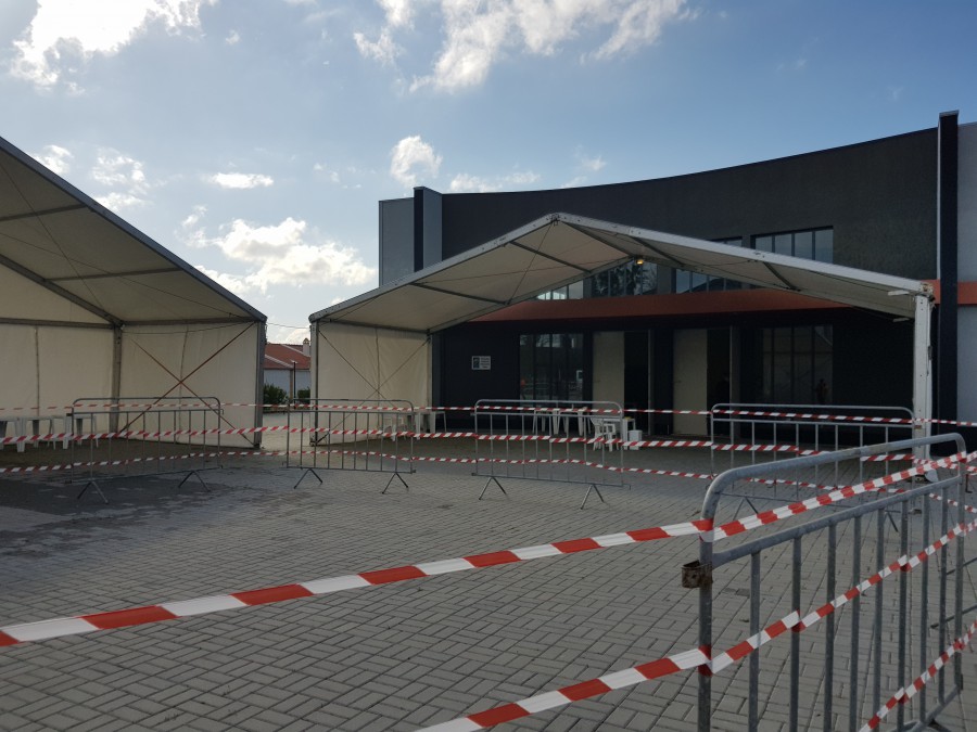 Sines conta com Centro de Rastreio Móvel Covid-19 Teste apenas será feito a utentes referenciados pelo SNS
