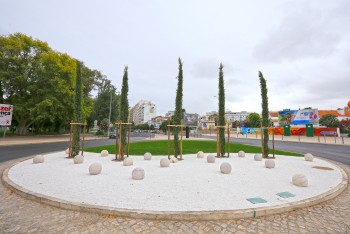 Apontamentos inspirados na identidade setubalense e Europa Embelezam quatro rotundas construídas em Setúbal