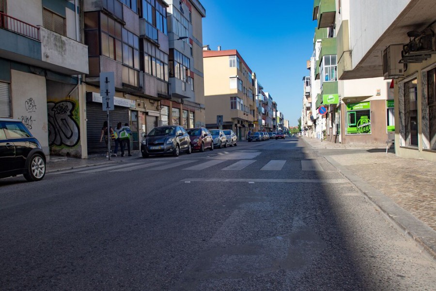 Barreiro - Adiada repavimentação na freguesia de Santo André Rua D. Afonso de Albuquerque e Jornal Heraldo com intervenção a agendar