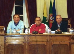 Vereadores do PS na Câmara Municipal da Moita Votam contra Relatório e Contas de 2014 porque não concordam com as políticas