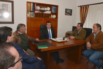 Montijo - Estrada Nacional 4 assume grande importância para o município e país Vai ser alvo de obras de pavimentação a partir do mês de novembro