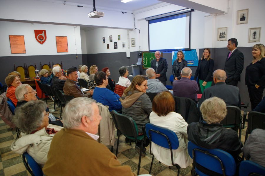 BARREIRO - Vereadora Sara Ferreira responsável pela área da Intervenção Social UTIB é um projeto fundamental para a promoção da igualdade de oportunidades