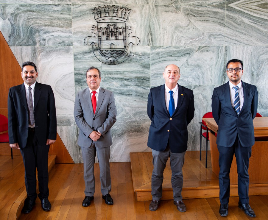 Embaixada da Índia visita Sines Retomados trabalhos com vista à celebração de acordos de geminação