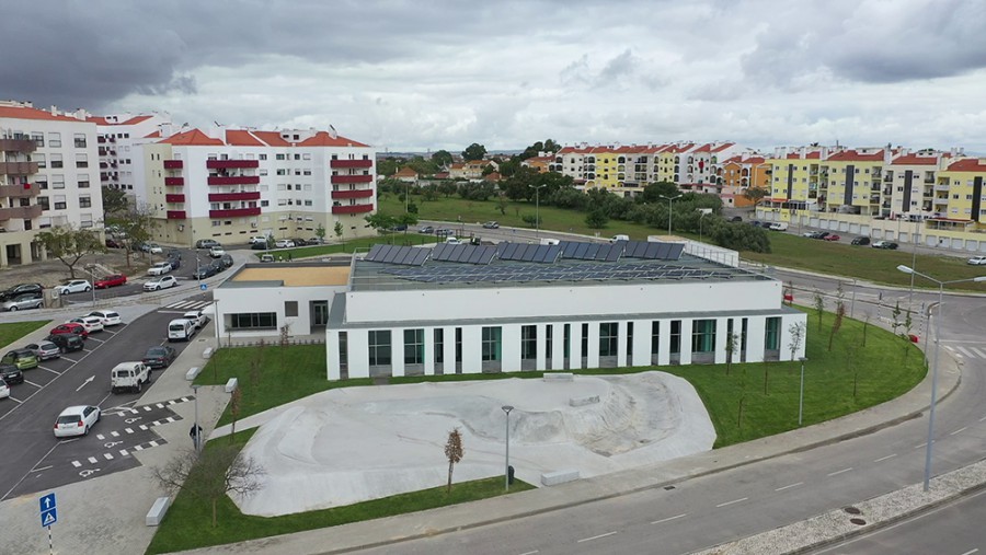 Piscina Municipal de Aldeia de Paio Pires - Seixal Vai ser inaugurada este domingo nas comemorações do 25 de Abril