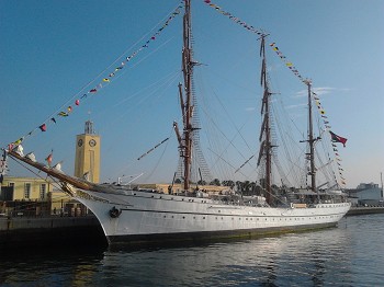 «Sagres», «Creoula» e «Vera Cruz» em Setúbal Visita inserida na celebração do Dia Mundial do Mar