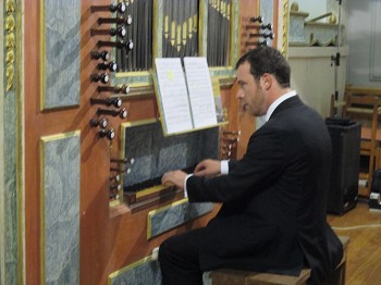 Concerto de Órgão em Honra de Nossa Senhora do Rosário - Barreiro "O nosso órgão infelizmente não é tocado muitas vezes e precisava de ser tocado mais vezes"