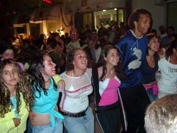 Postais da Cidade A tradição popular