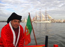 Pai Natal Fragateiro da Moita no Tejo RECEBEU A «SAGRES» DE REGRESSO DA VOLTA AO MUNDO