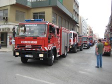 DIA MUNICIPAL DO BOMBEIRO NO BARREIRO Desfile de fanfarras e viaturas das duas corporações