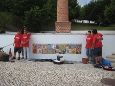 «Geometria em fuga» no Parque da Cidade - Barreiro Uma obra de arte urbana que vai perpetuar o «Dia B»