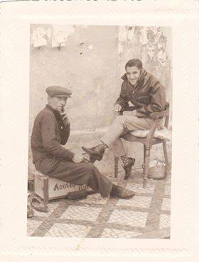 Crónicas do Algarve Acerca de Sapatos, de Escovas, de Graxa e do Rúpia