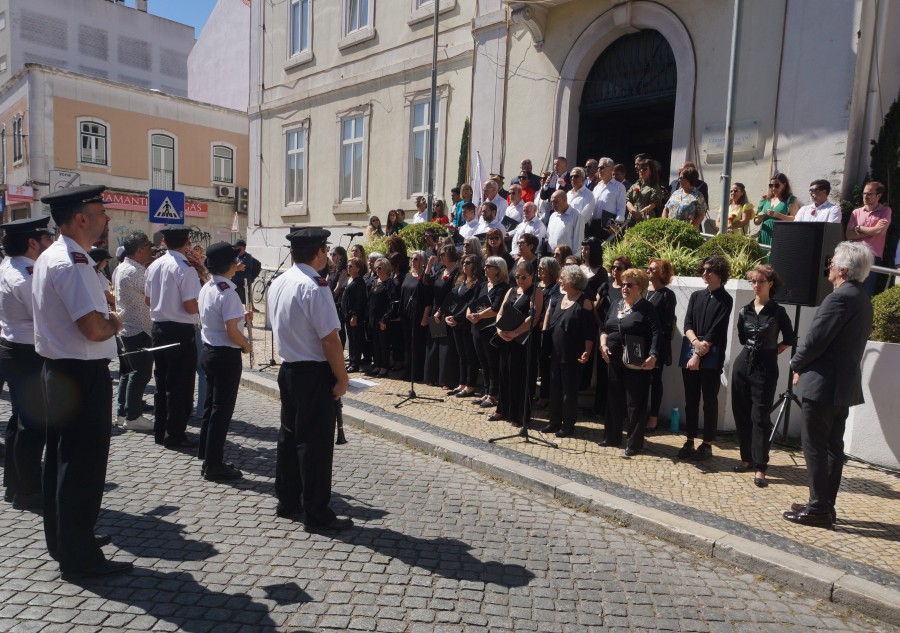 Coral TAB e Banda Municipal do Barreiro Pela primeira vez desfilam juntos nas ruas do centro da cidade