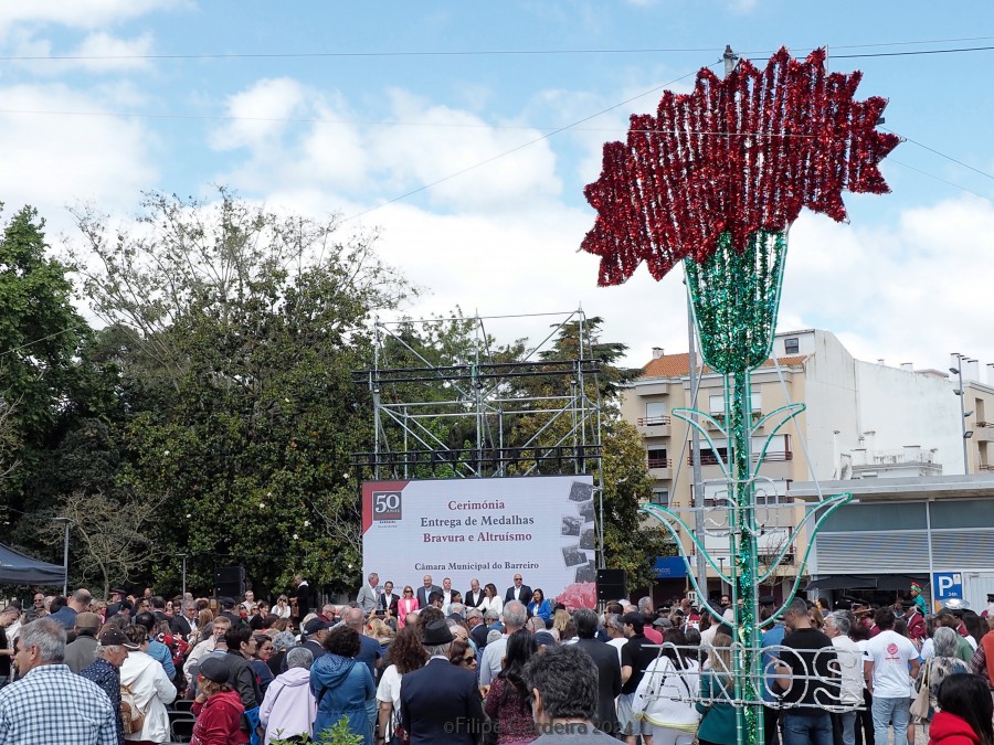 BARREIRO - Comemoração 50 anos do 25 de Abril Entrega de Medalhas de «Bravura e Altruísmo» a ex- presos políticos