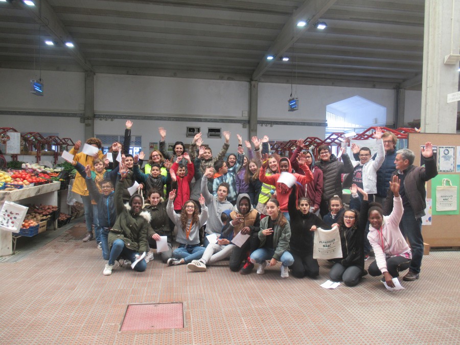 Barreiro - Campanha de Sensibilização no Mercado do Lavradio «Troca o Plástico»
