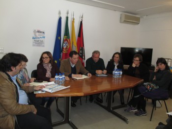 Alcochete - População do Samouco não tem médico de família Centro de Saúde de Passil continua fechado