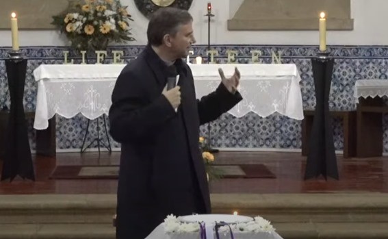 BARREIRO - Na igreja de Santo António da Charneca. Noite XLT: Uma Celebração de Fé e Comunhão