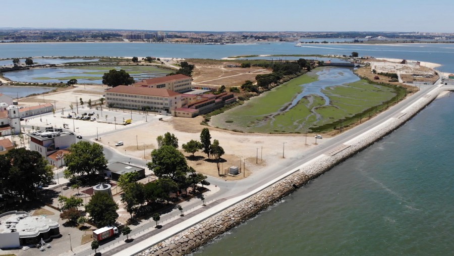 Tribunal Administrativo e Fiscal de Almada « Projecto de requalificação da Quinta do Braancamp – aprovação do procedimento e peças conexas» Processo cautelar