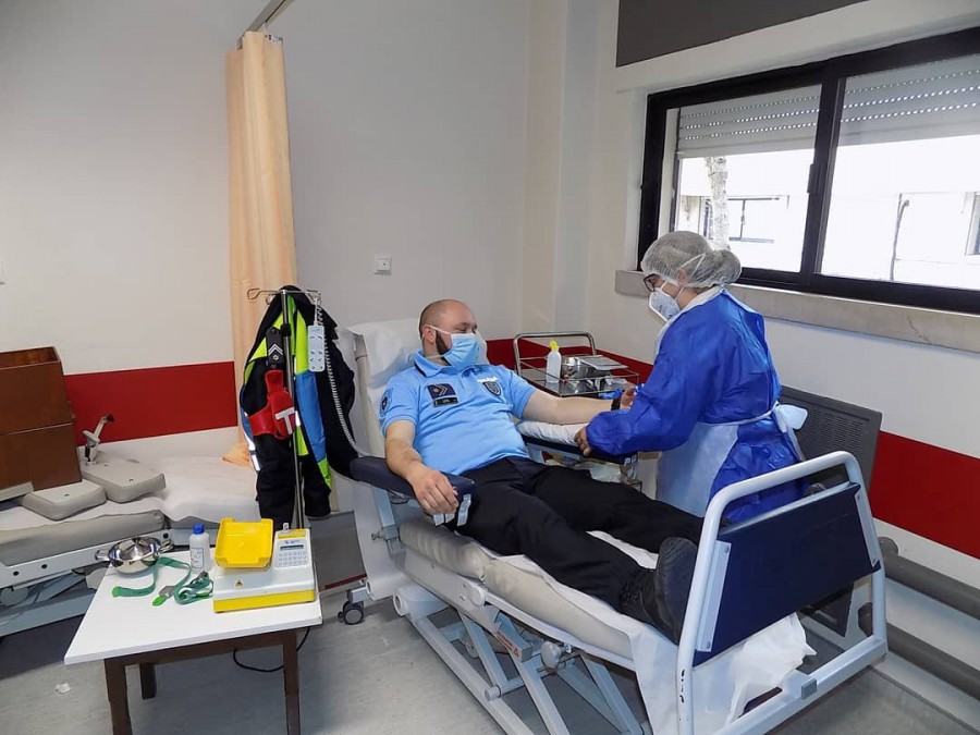 Centro Hospitalar Barreiro Montijo Agentes da Policia de Segurança Pública de Lisboa dão sangue