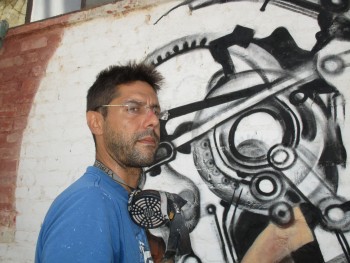 «Barreiro está degradado precisa de uma imagem melhor em arte pública» Dia B é sempre que um homem quiser