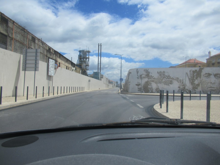 Barreiro - Reabertura da ligação Barreiro Lavradio pela Baía do Tejo Território industrial de novo mais próximo do centro da cidade.