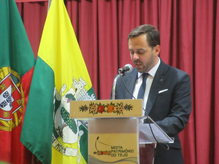 Carlos Albino, Presidente da Câmara Municipal da Moita É fundamental a terceira travessia, para lá de qualquer outro investimento