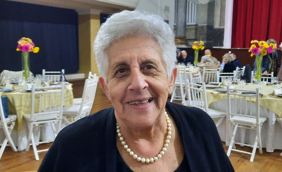 BARREIRO - Dia Internacional da Mulher Isana escreveu uma página histórica de enorme dimensão estética . 40 obras de arte únicas de homenagem à mulher