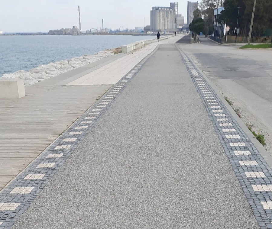 Quotidianos do Barreiro Passeio Ribeirinho Augusto Cabrita, para quando a identificação?