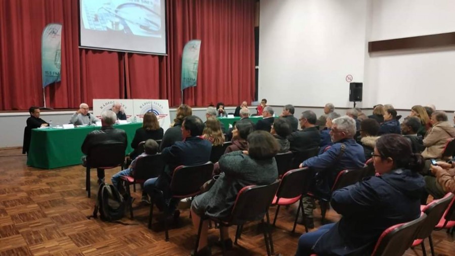 Debate - «O estado da Saúde no Concelho de Sines» Continua a ser notícia o nascimento de bebés numa ambulância