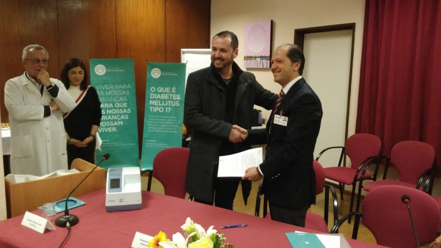 Associação Mellitus Criança e Centro Hospitalar Barreiro Montijo Formalizam protocolo para aquisição de Máquina de análises à Hemoglobina A1c