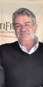 Manuel Castro e Brito, presidente da ACOS-Agricultores do Sul «A Ovibeja não dorme na forma»