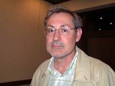 Jorge Espírito Santo - Responsável de Oncologia do Centro Hospitalar Barreiro-Montijo «O SNS foi a experiência mais bem sucedida da democracia portuguesa»