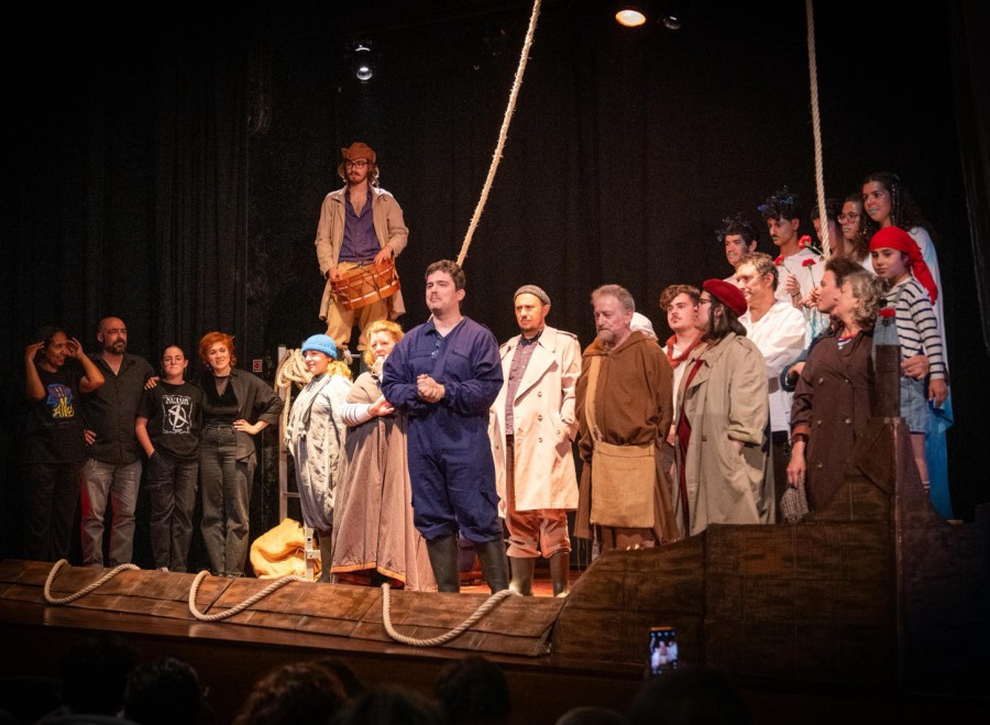 ATA – Associação de Teatro Artimanha Um grupo de teatro local leva cultura onde as pessoas estão e combate a desertificação cultural