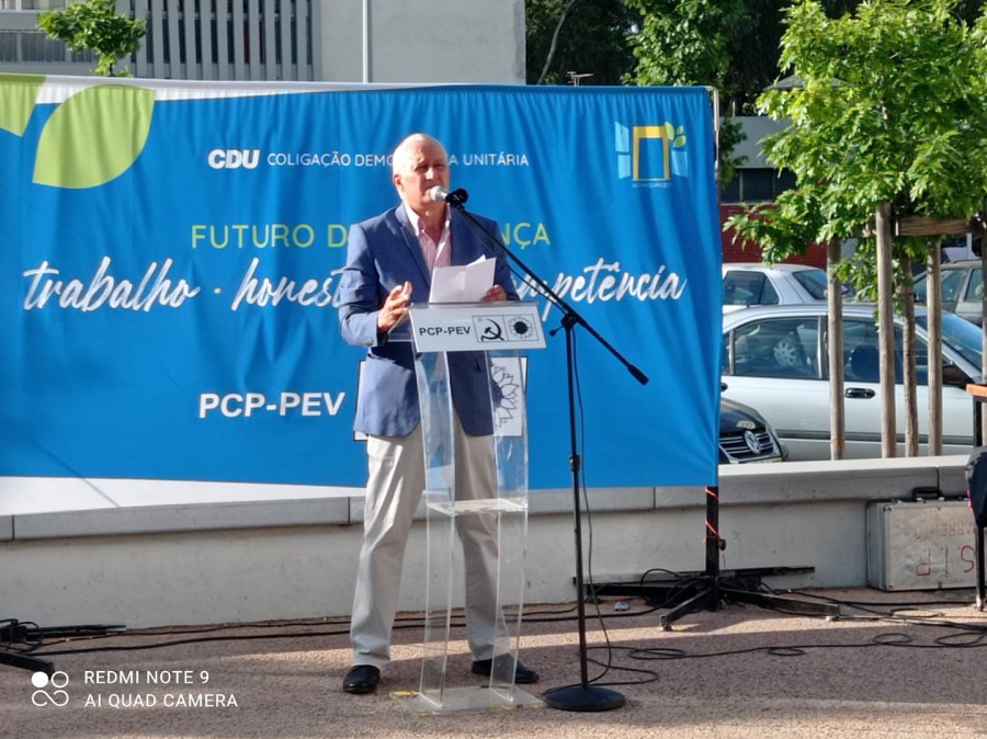 Candidato da CDU à Junta de Freguesia de Santo António da Charneca, Artur Pires «Demos contributos decisivos e sistematicamente ignorados ou rejeitados»