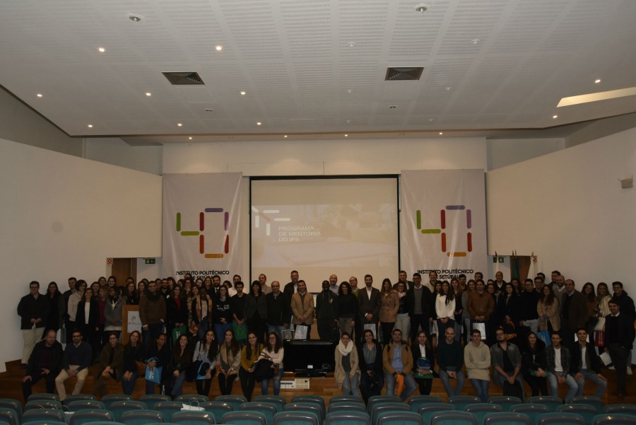 Setúbal - Programa de Mentoria do IPS abre 2.ª edição com 151 participantes Diplomados e atuais estudantes vão trabalhar juntos ao longo do ano