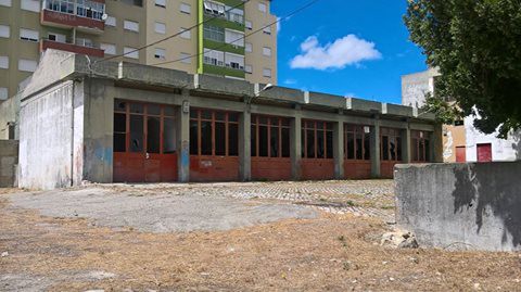 Deputados socialistas de Setúbal querem resolvido o processo que envolve o ex quartel dos Bombeiros Voluntários da Moita