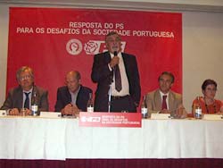 Partido Socialista Setúbal “O PS apoia a política do Governo, mas não dispensa o debate interno”