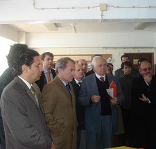 Luís Filipe Menezes a Almada Preocupações sociais marcam visita ao concelho
