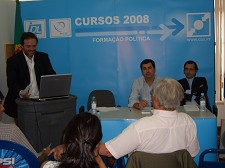 CDS/ PP Barreiro Promoveu acção de formação política