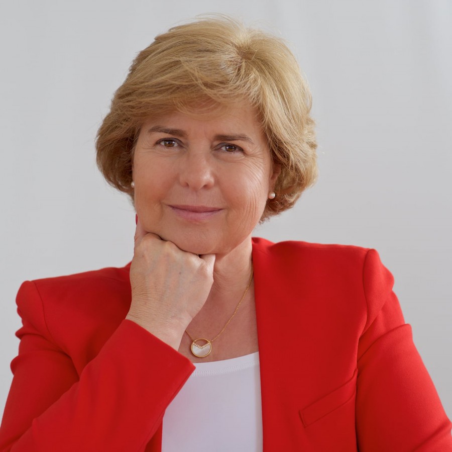 CDS-PP de SETÚBAL COM A MAIOR REPRESENTAÇÃO DA HISTÓRIA EM ORGÃOS NACIONAIS Ana Clara Birrento eleita Vice-Presidente do partido
