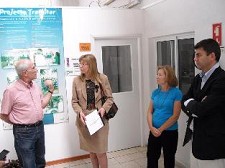 Candidatos do PSD Setúbal visitam instituições no Barreiro Questões sociais são prioridade para candidatos do PSD às Legislativas